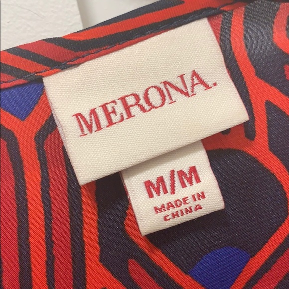 Silky feeling blouse - Picture 4 of 4